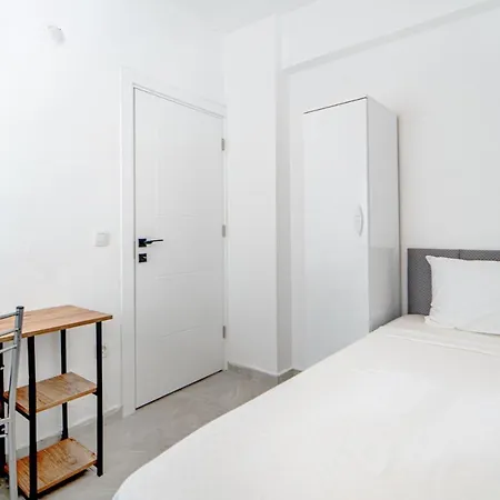 Flat W Balcony Garden 3 Min To Beach In Bodrum Daire Turgutreis