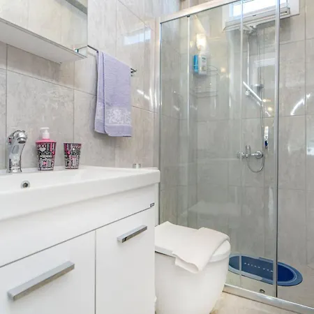 Flat W Balcony Garden 3 Min To Beach In Bodrum Turgutreis