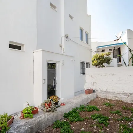 Flat W Balcony Garden 3 Min To Beach In Bodrum Turgutreis
